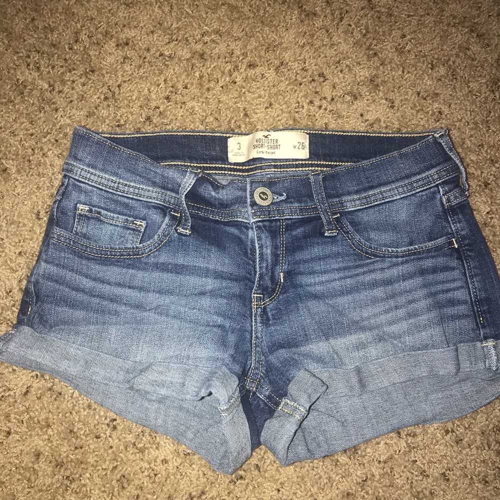 Low rise shorts